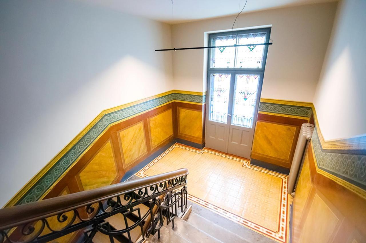 Library House "Bibliotekas Nams" - Apartment With Park View 리가 외부 사진